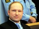 Убийца 77 человек Андерс Брейвик, насмешивший людей в суде, доволен своим имиджем в СМИ
