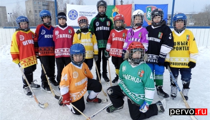 При поддержке ПНТЗ состоялся пятый юбилейный турнир по хоккею с мячом на приз клуба «Плетеный мяч»