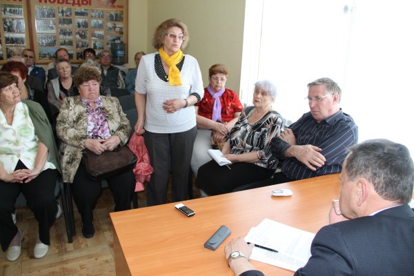 Ветераны ПНТЗ осудили отказ главы Первоуральска Юрия Переверзева выдать разрешение на запуск электросталеплавильного комплекса