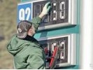 Стоимость литра бензина может превысить 30 рублей
