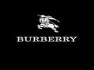 Акции Burberry падают на 5%, аналитики ждут, что «пузырь» на рынке роскоши скоро лопнет