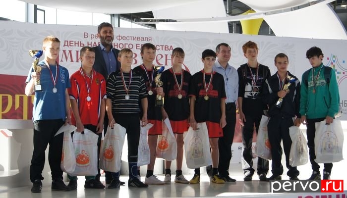 Дети Первоуральского детского дома заняли второе место в Спортивном празднике в Международном выставочном центре «Екатеринбург-ЭКСПО»