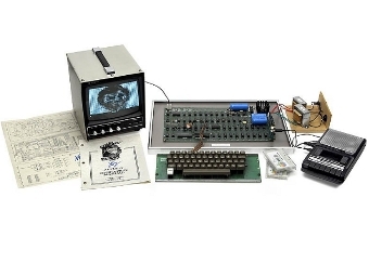 Компьютер Apple I ушел с молотка за 400 тысяч евро