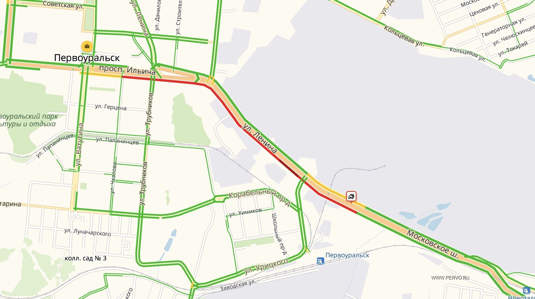 Из-за ДТП выезд из Первоуральска затруднен