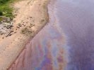 Иркутские власти заявляют, что в Ангару попало 300 тонн нефтепродуктов, а не 44