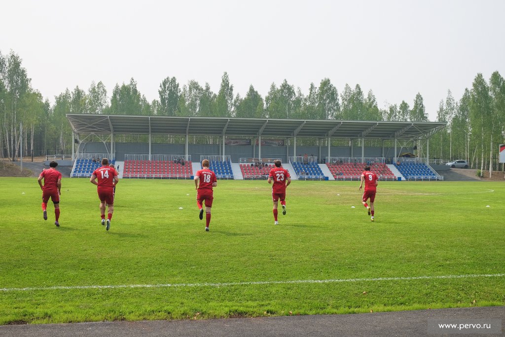 В Первоуральске открылся новый стадион