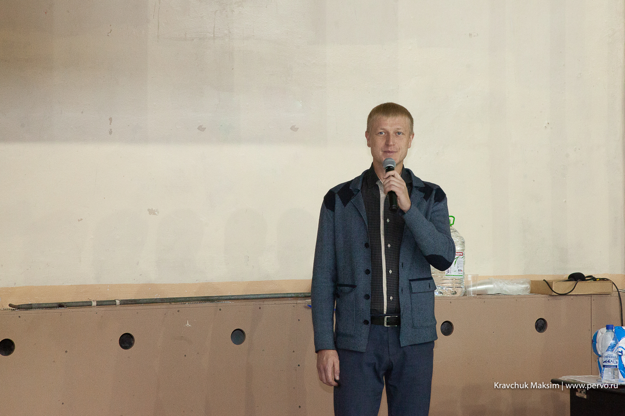 В большой спорт - со школьного стадиона