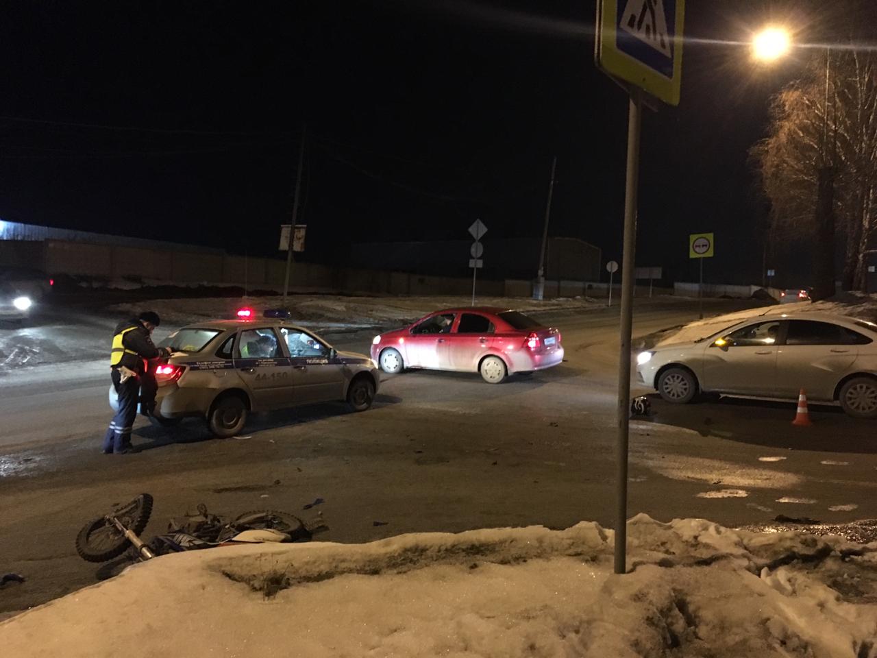 Несовершеннолетний водитель питбайка с тяжелыми травмами госпитализирован