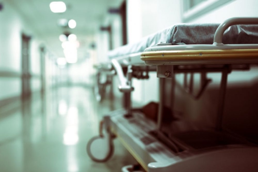 Из-за неверного диагноза в больнице Первоуральска скончалась девушка