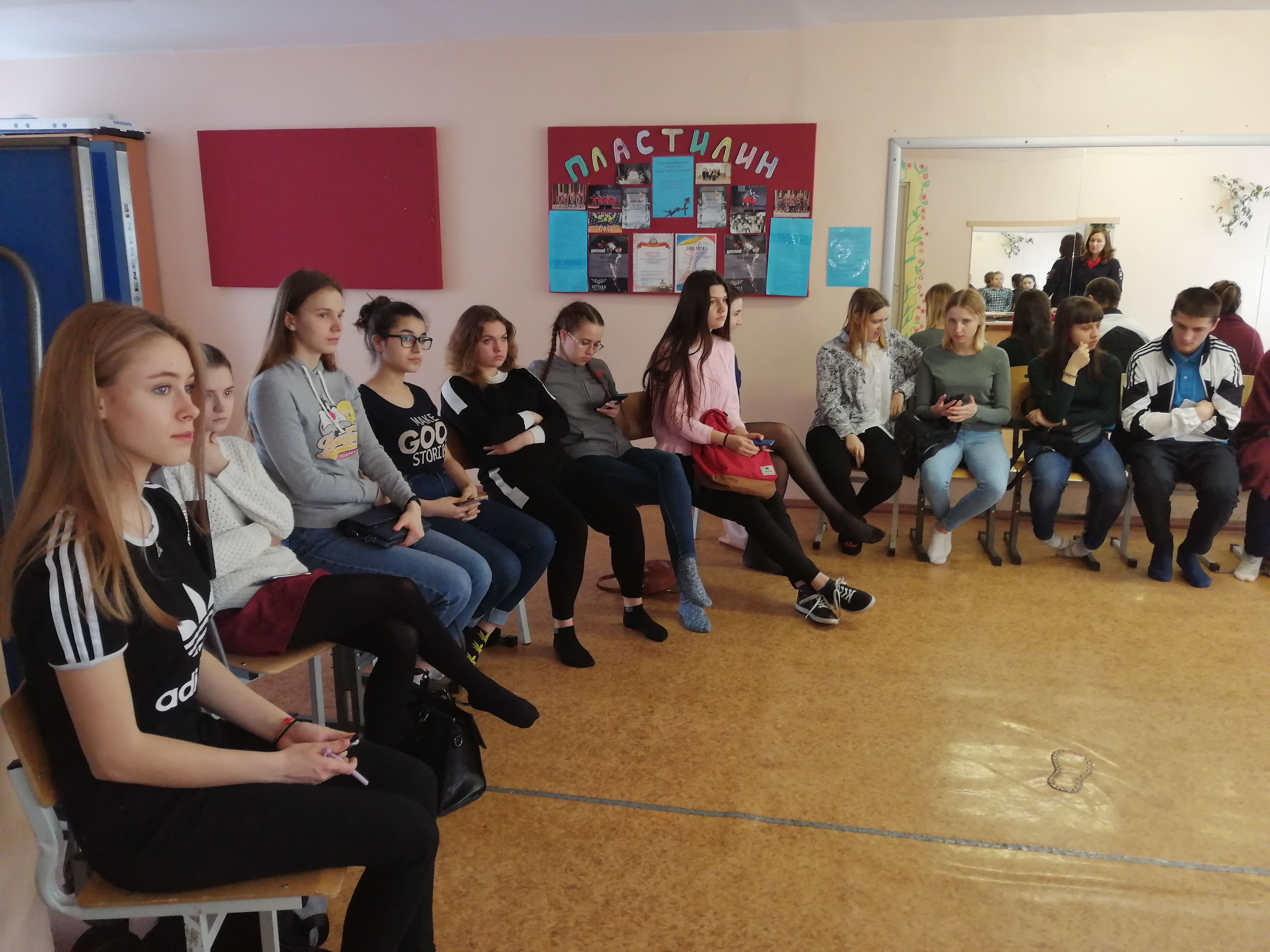 Юные первоуральцы провели встречу с работниками ГИБДД