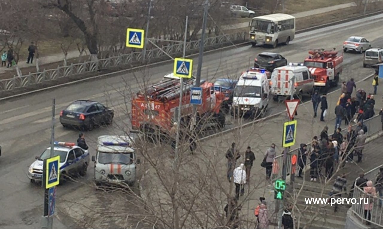 Из-за задымления в Первоуральске эвакуировали торговый центр