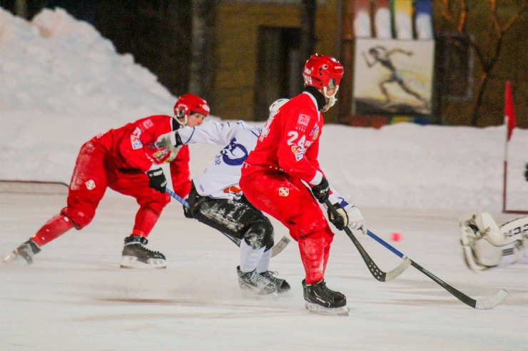 Липин и Черных отклонили предложения руководства ХК «Уральский трубник»