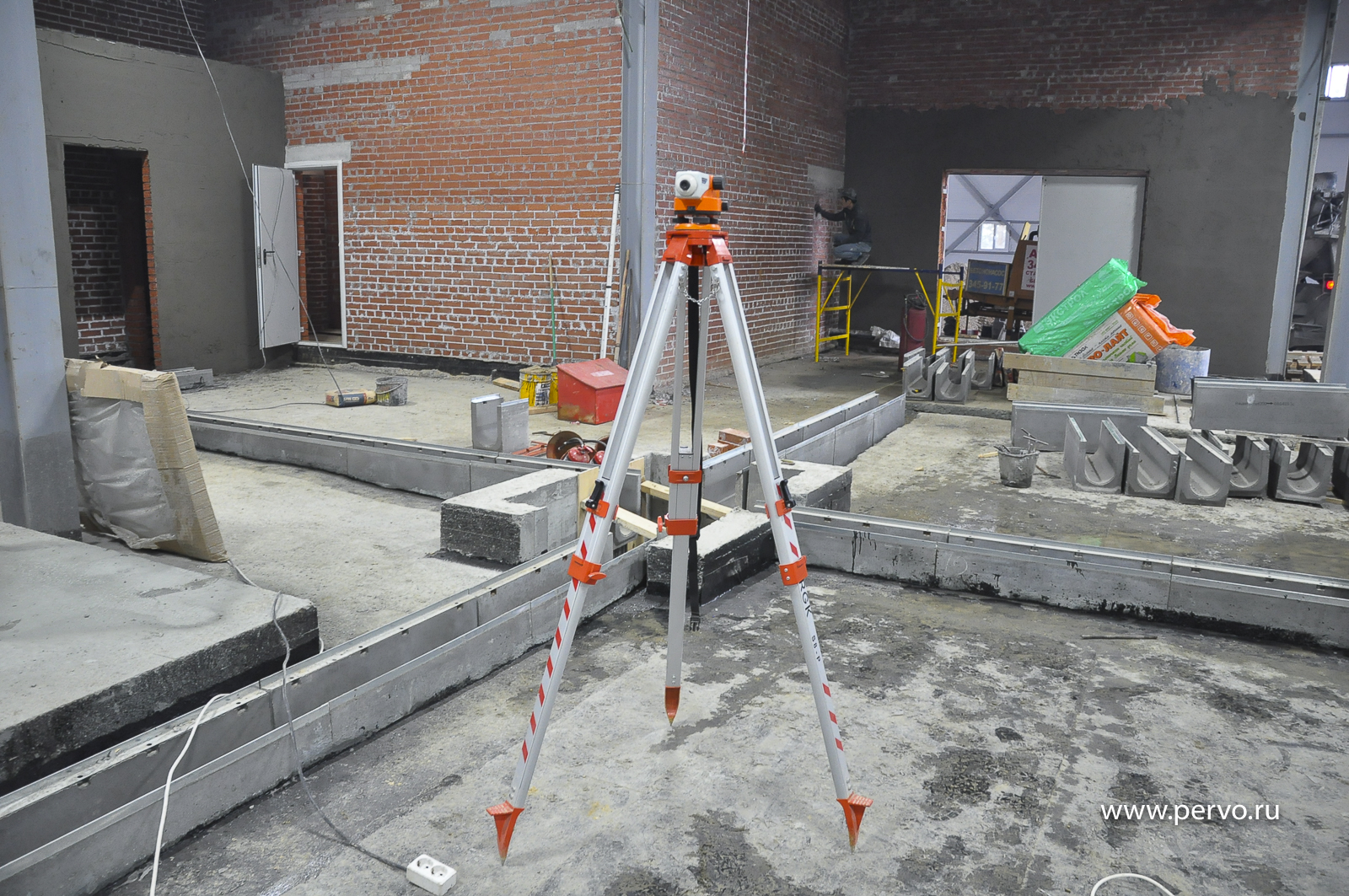 В Первоуральске заканчивается возведение здания насосно-фильтровальной станции