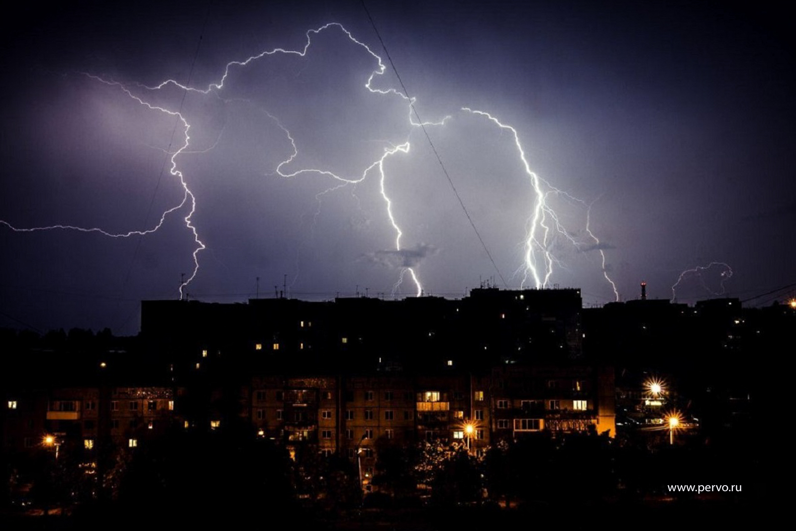 Ночью первоуральцам пообещали природный «апокалипсис»