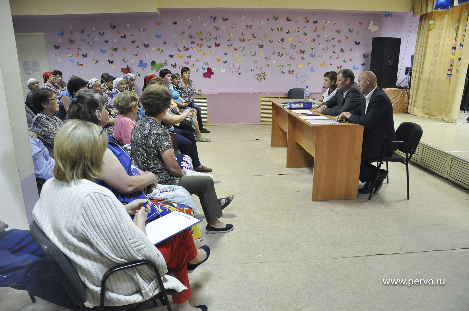 Администрация встретилась с владельцами проблемных огородных участков