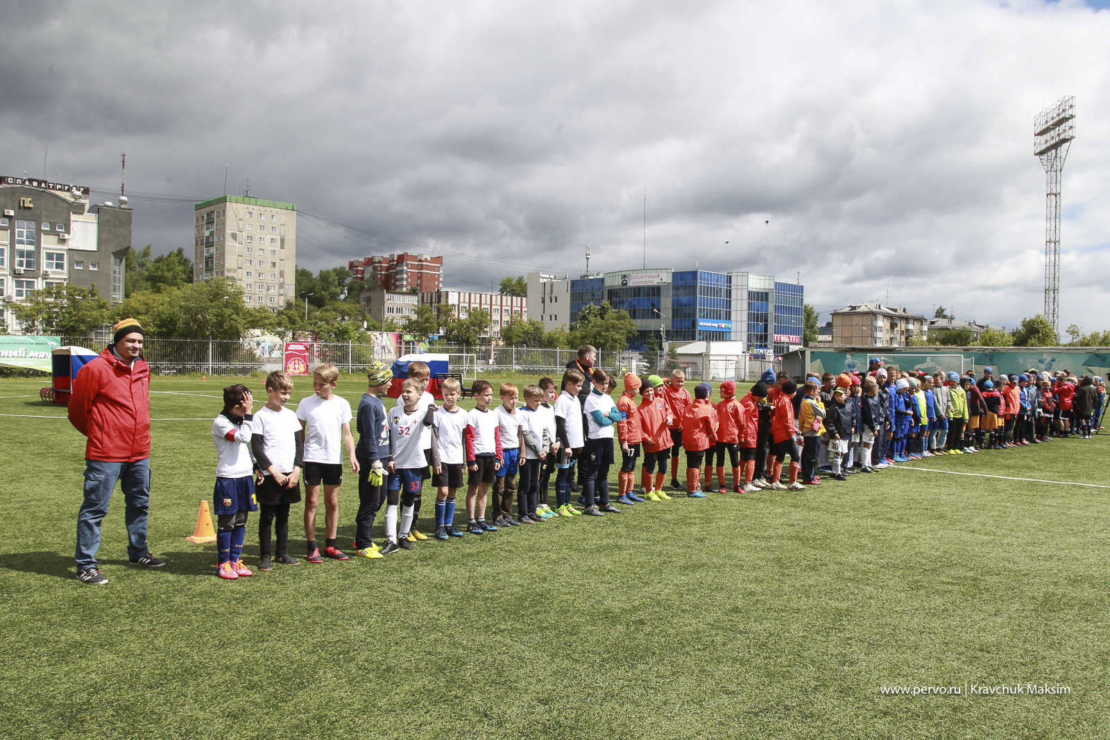 В Первоуральске стартовал «Кожаный мяч»