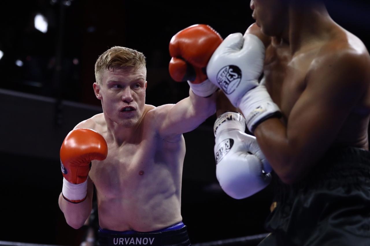 Марк Урванов проведет рейтинговый бой против филиппинца Демесильо