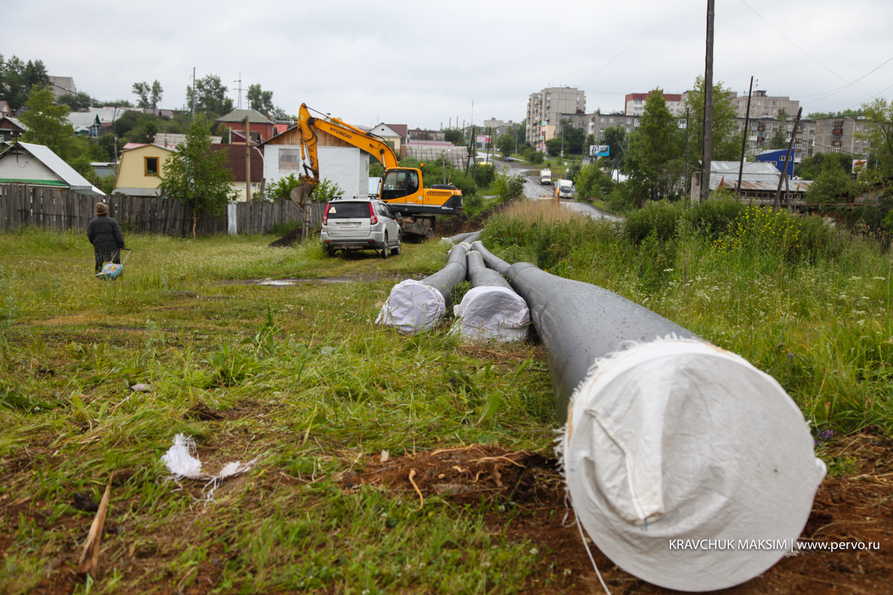 Водоканал меняет чугунные трубы на полиэтиленовые