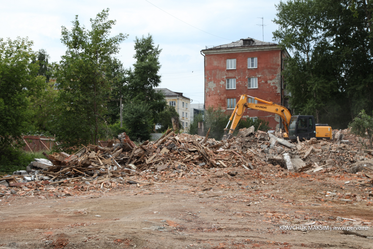 Здание школы-интернат полностью демонтировали