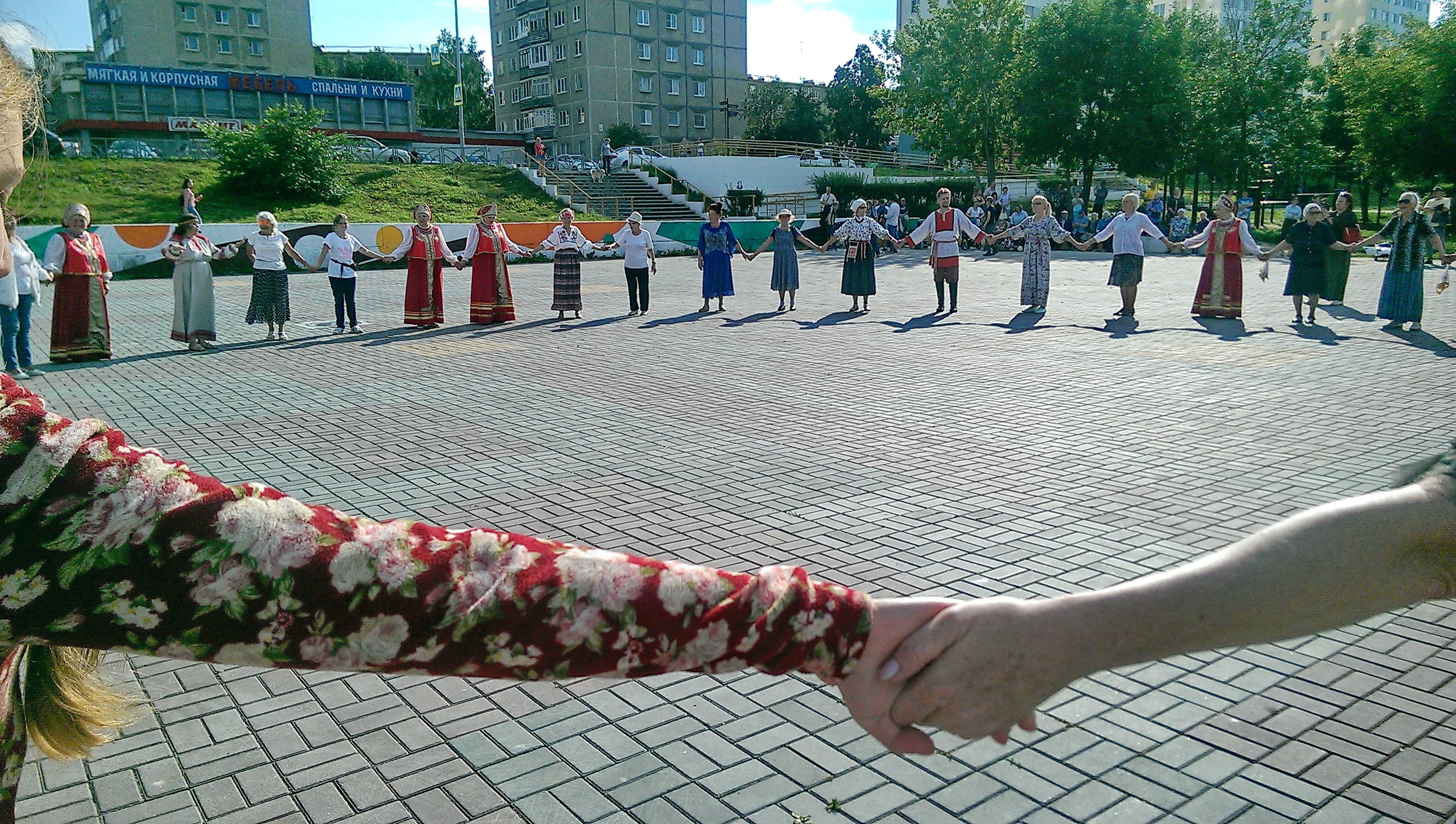 Первоуральск присоединился к акции «Хороводы мира»