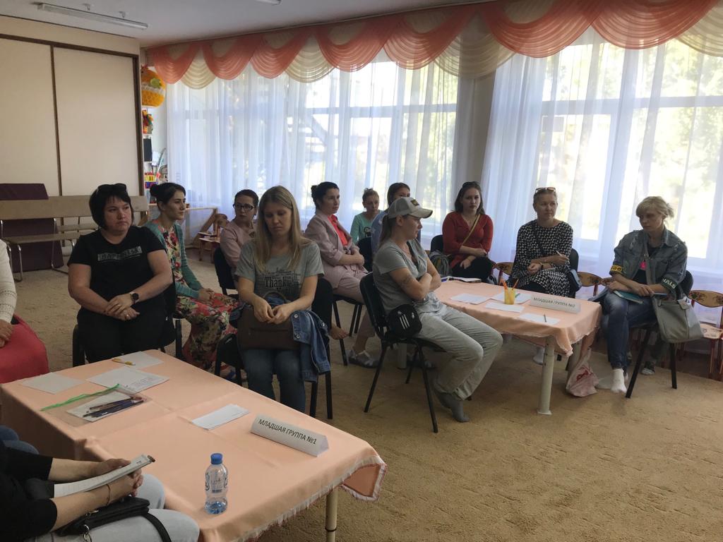 В детском саду родители приняли участие в IQ турнире