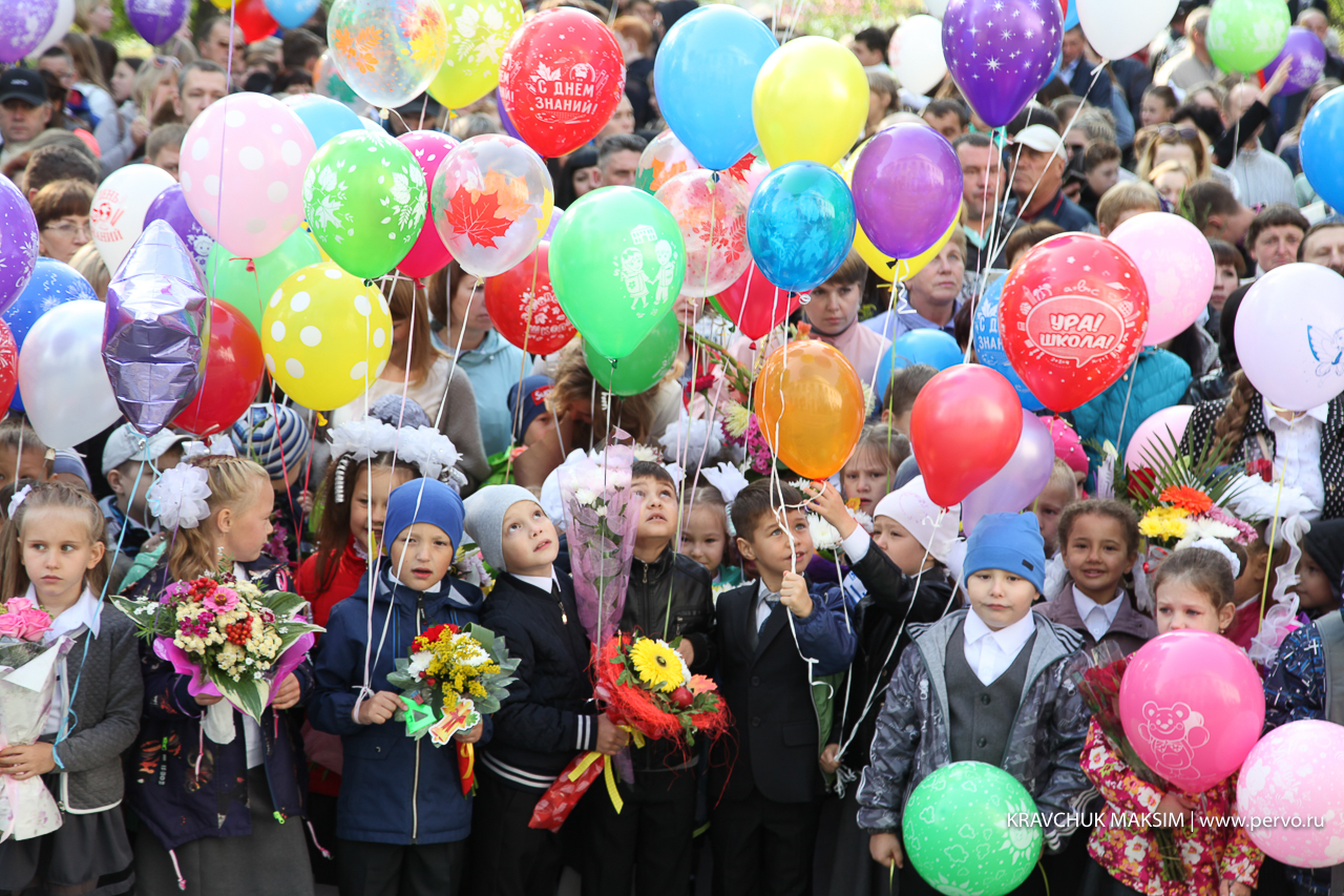 Школьникам Первоуральска придется идти на линейку тепло одетыми