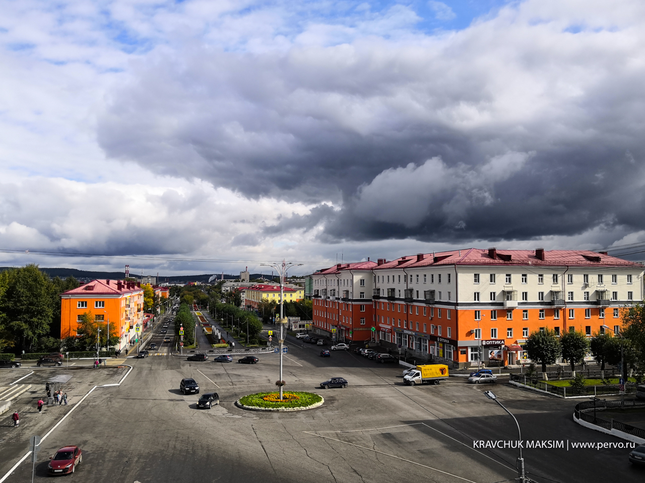 Первоуральцев ждет жаркий май