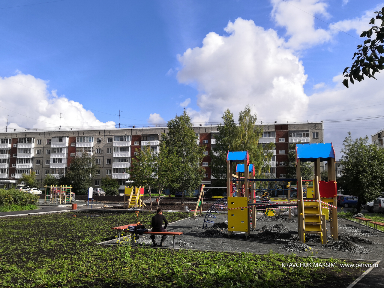 Администрация Первоуральска принимает от жителей заявки на благоустройство дворов