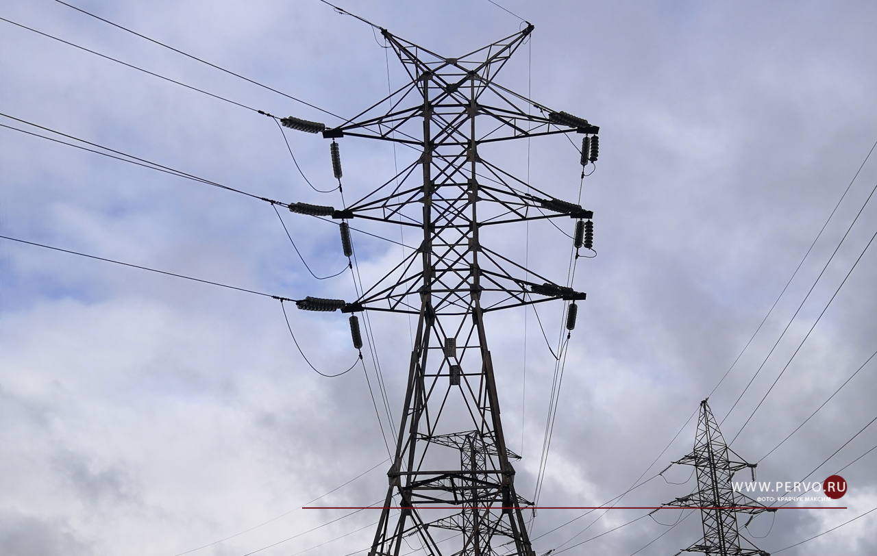 Шесть поселков остались без электричества из-за аварии на сетях