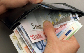 В Германии в течении трех лет будут просто так ежемесячно раздавать деньги