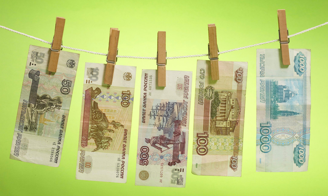 На сколько бюджетникам повысят заработную плату в 2020 году