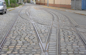 В Екатеринбурге трамвайные пути отгородят от автомобилей