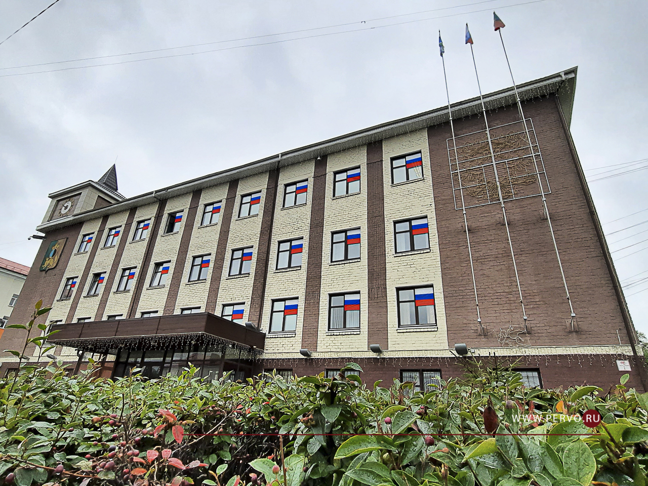 В июне нас ждут длинные выходные