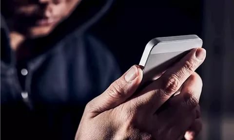 Телефонные мошенники похитили у мужчины 80 000 тысяч рублей