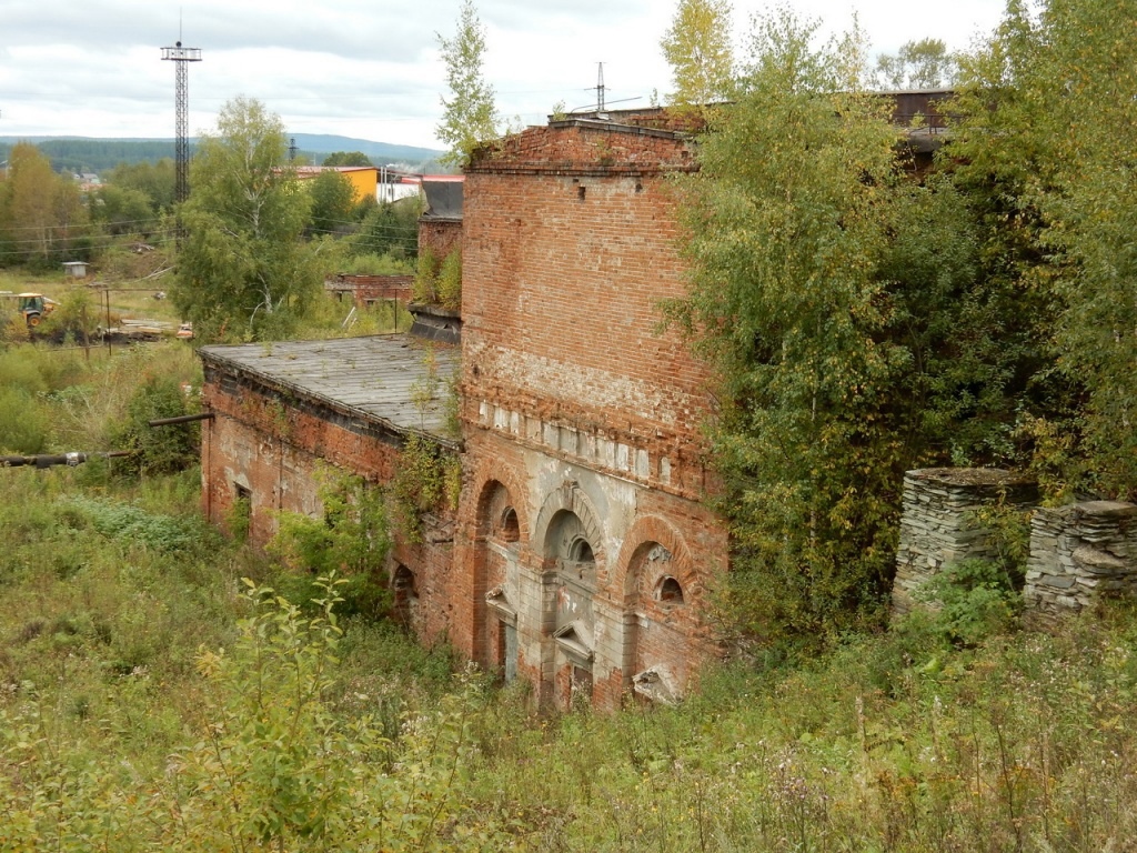 Частную компанию хотят обязать надлежащим образом содержать Строгановский завод