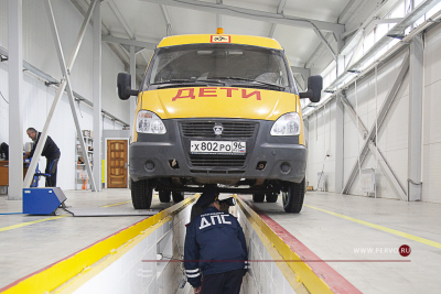 После автокатастрофы запретили автобусы с летними шинами