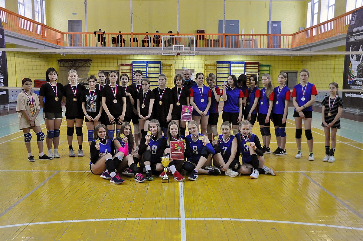 Состоялся новогодний турнир по волейболу «Зима Чемпионов»