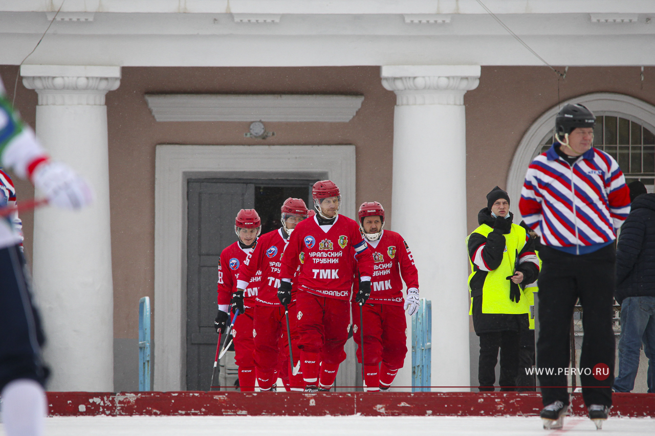 Видеотрансляция матча «Уральский трубник» – «Динамо»