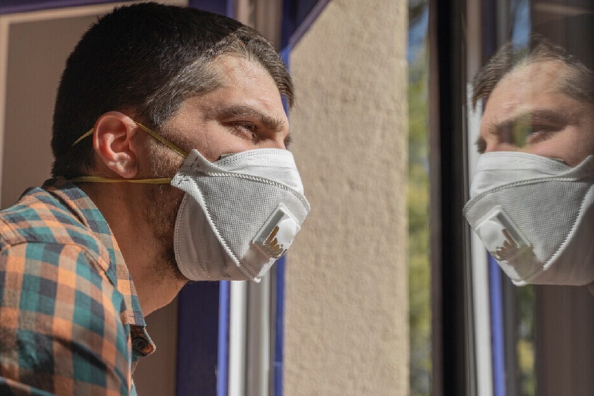 Роспотребнадзор отменит карантин для контактировавших с заболевшими COVID-19