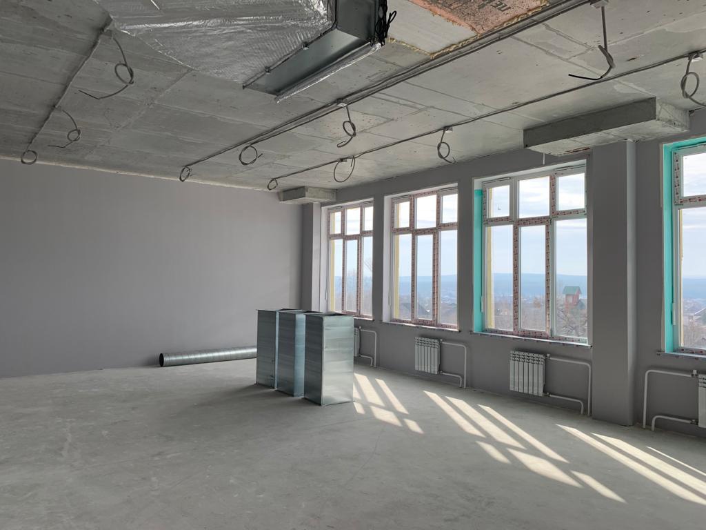 Строительство школы на 500 мест в поселке Билимбай выходит на завершающую стадию