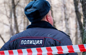 В Екатеринбурге неизвестный зверски избил женщину