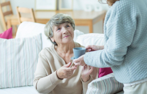 Частный пансионат, как качественная альтернатива сиделке и домашнему уходу