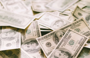 США сами подрывают мировое господство доллара введением санкций против России