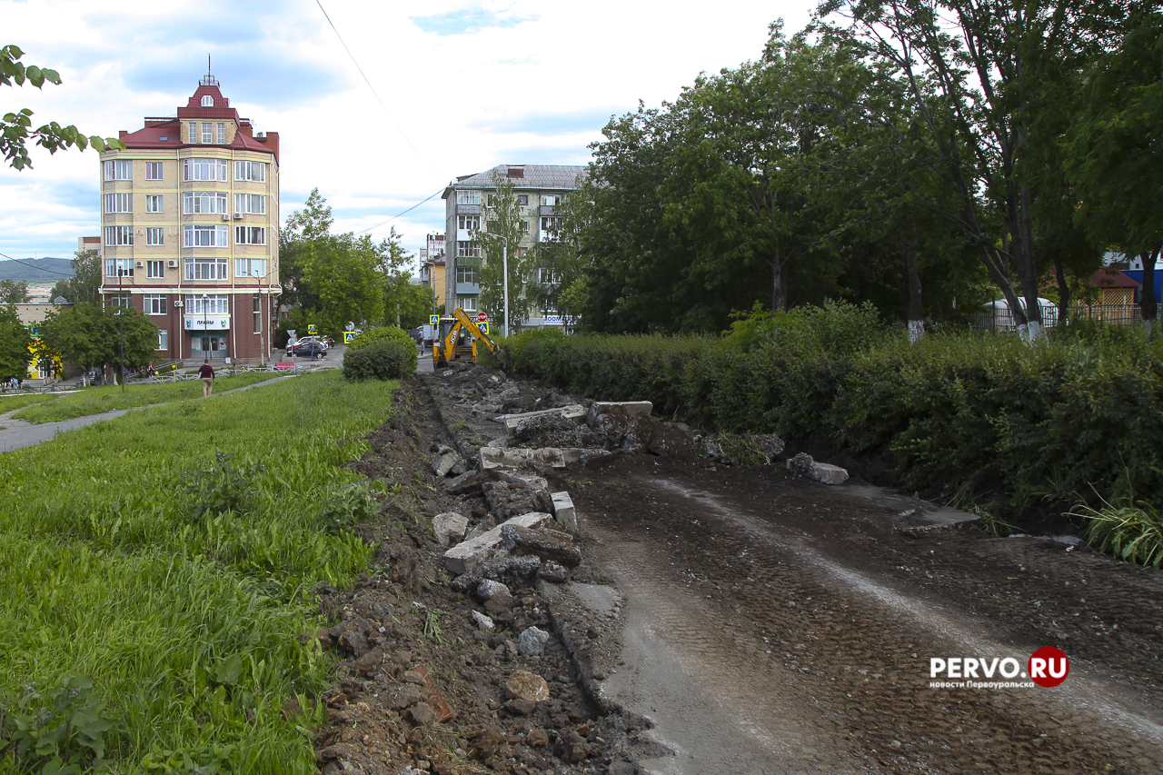 Временно ограничено движение на улице Малышева