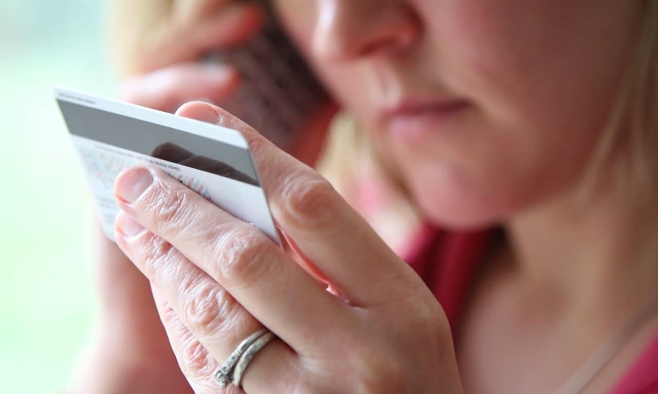 Клиенты банков с 1 октября смогут ограничивать онлайн-операции для защиты от мошенников