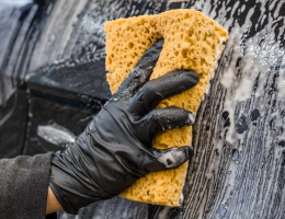 Автомобильная детейлинг-мойка: особенности и преимущества