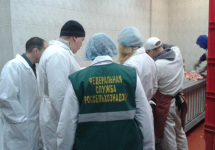 Мясную продукцию с нарушениями ветеринарных правил поставляет Первоуральск