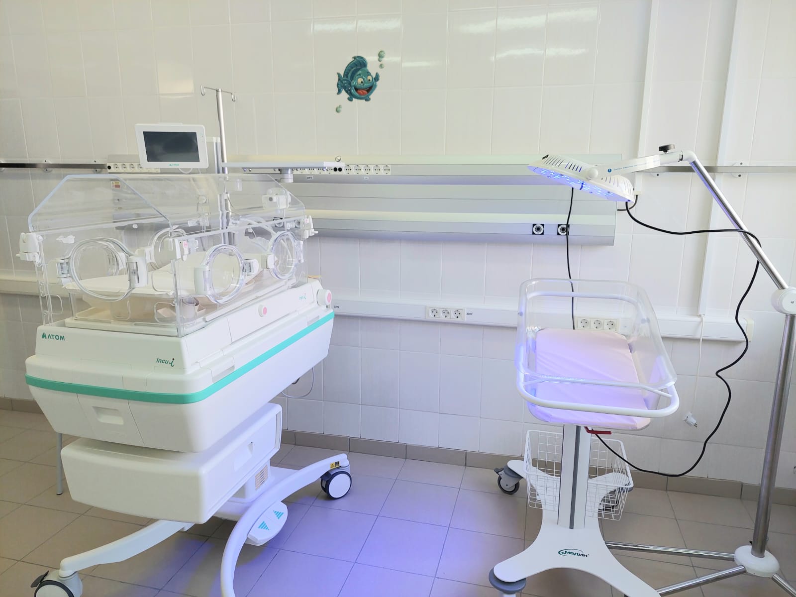 Переоснащенное отделение Первоуральского роддома представили благотворителям