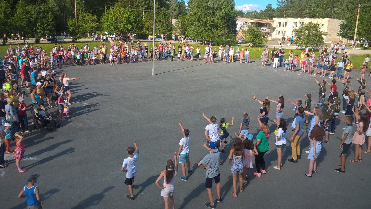 В Первоуральский лагерь прибыли школьники из ДНР