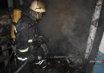 Из горящей многоэтажки эвакуировались люди